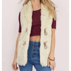 New with tags! Chic faux fur vest